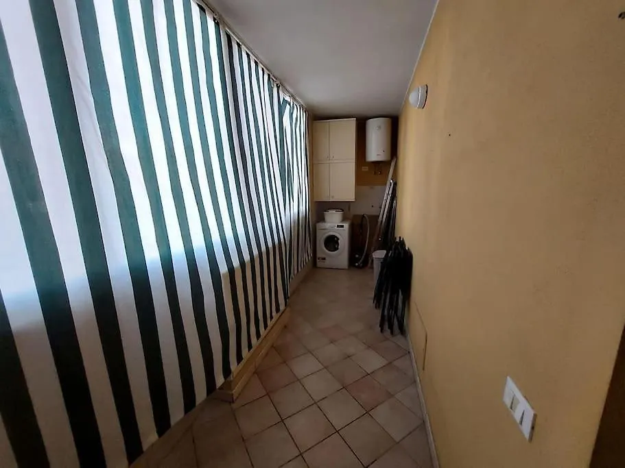 Domus Dejanas Selargius Lägenhet